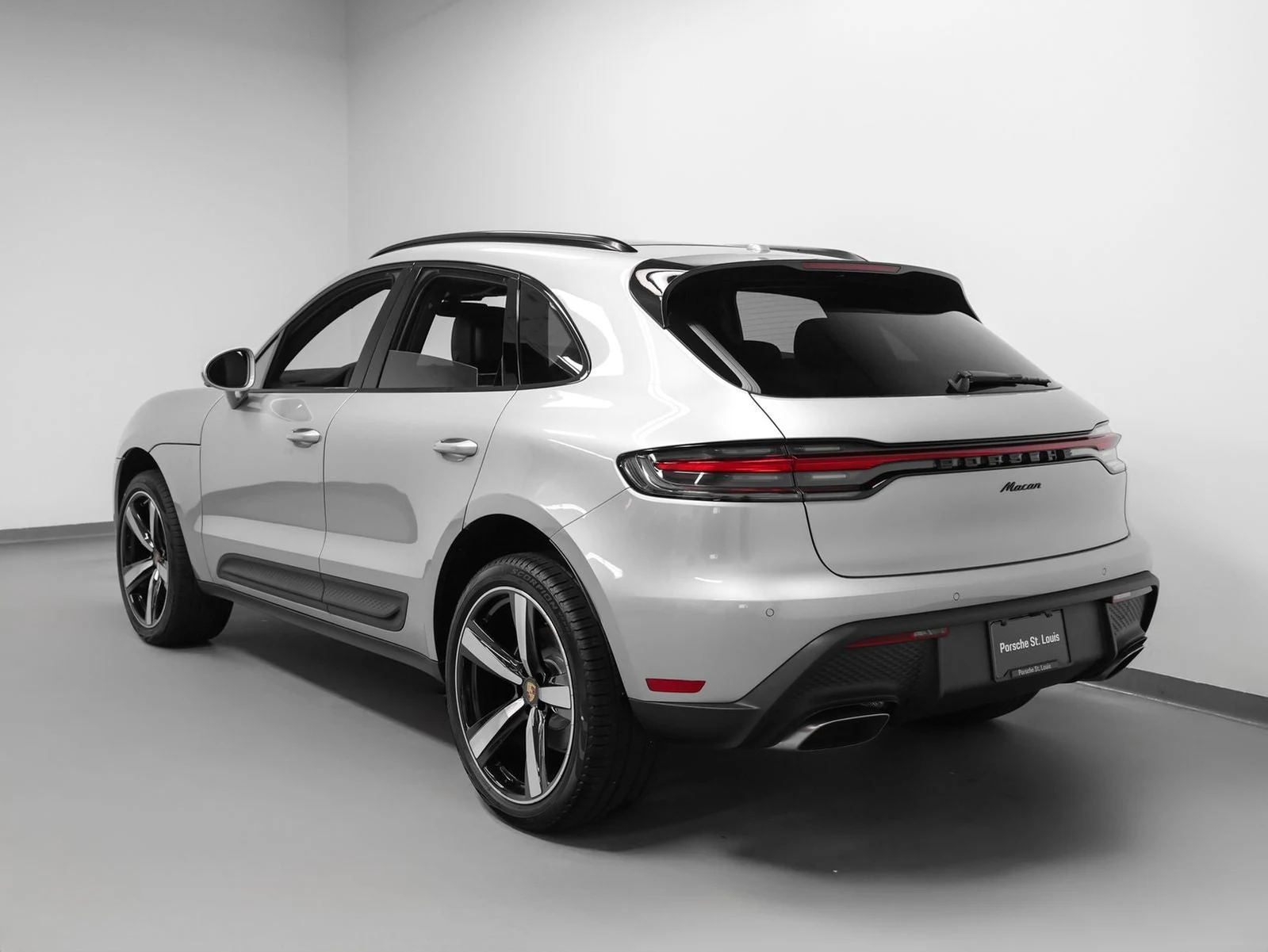 2026 Porsche Macan (95B), 3/20