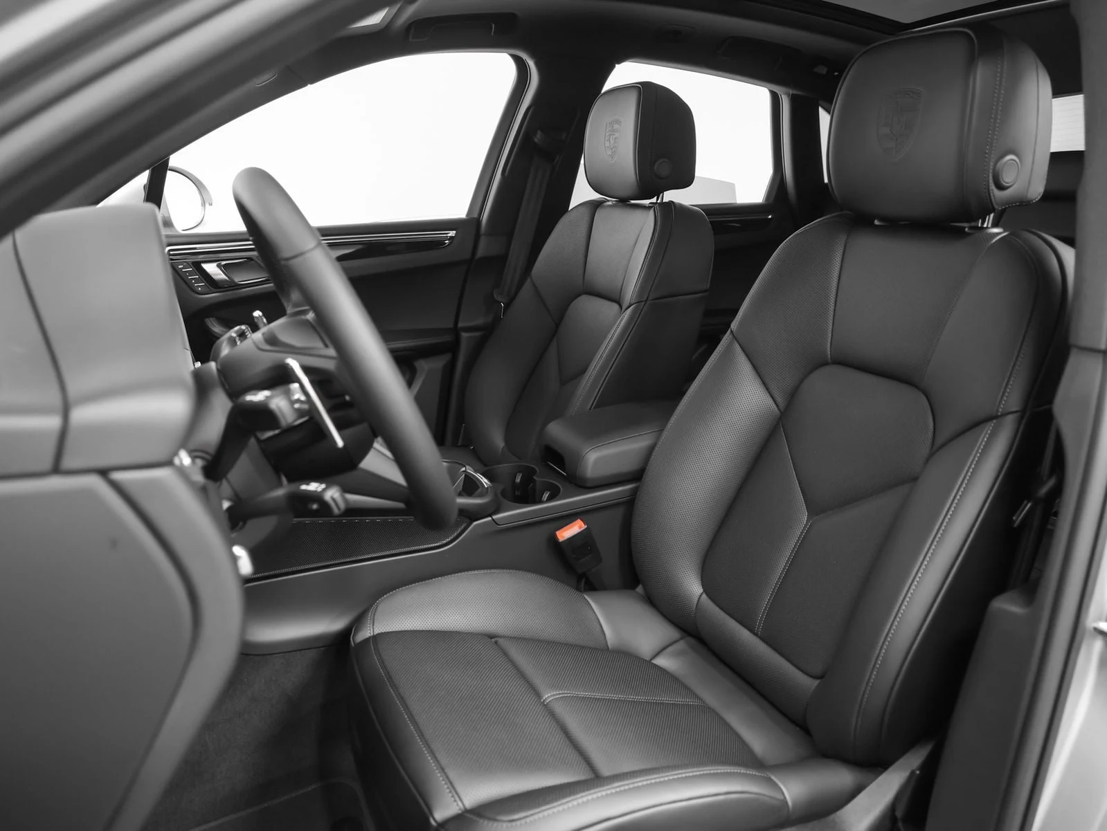 2026 Porsche Macan (95B), 5/20