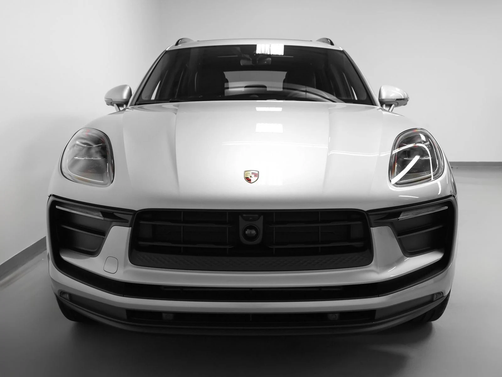 2026 Porsche Macan (95B), 7/20