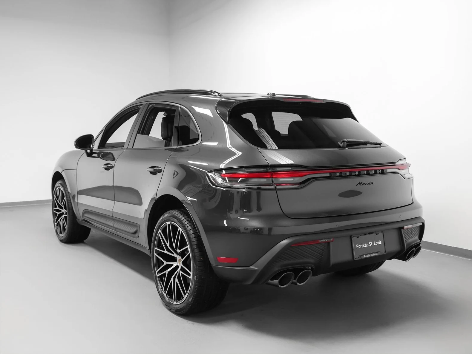 2026 Porsche Macan (95B), 3/20