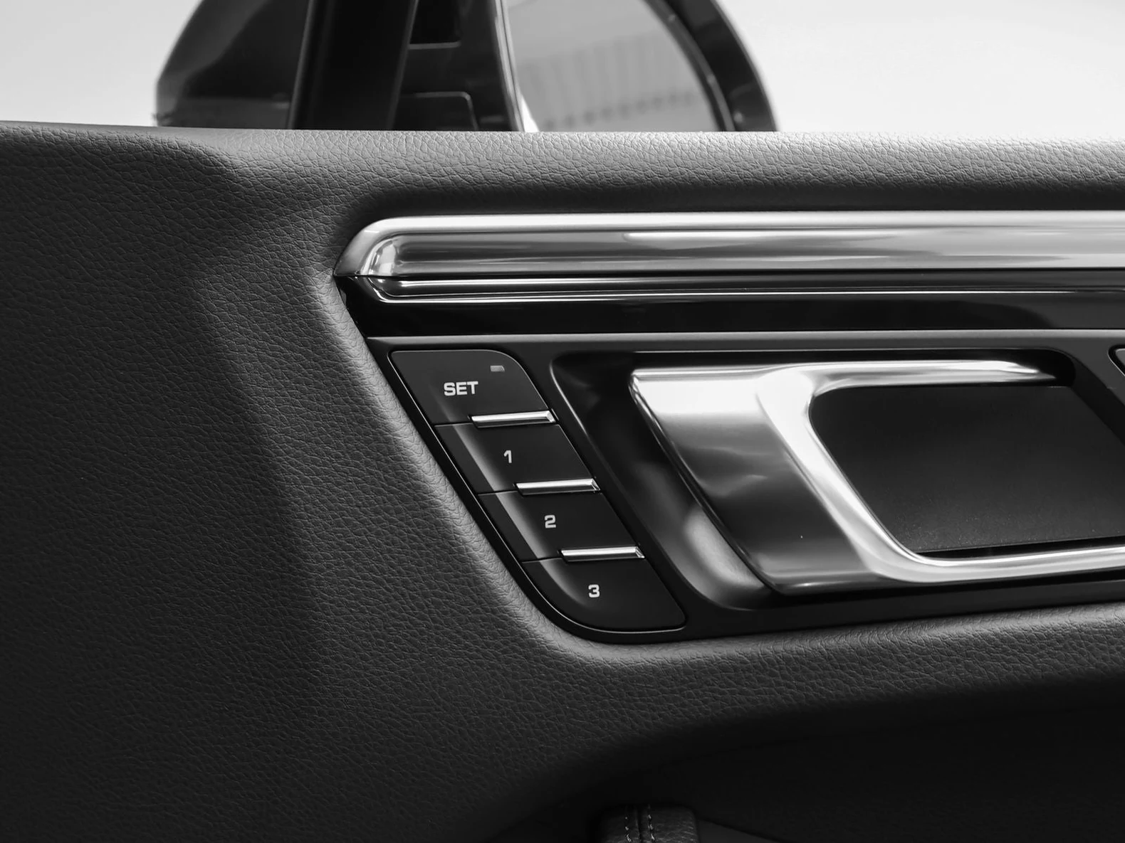 2026 Porsche Macan (95B), 20/20