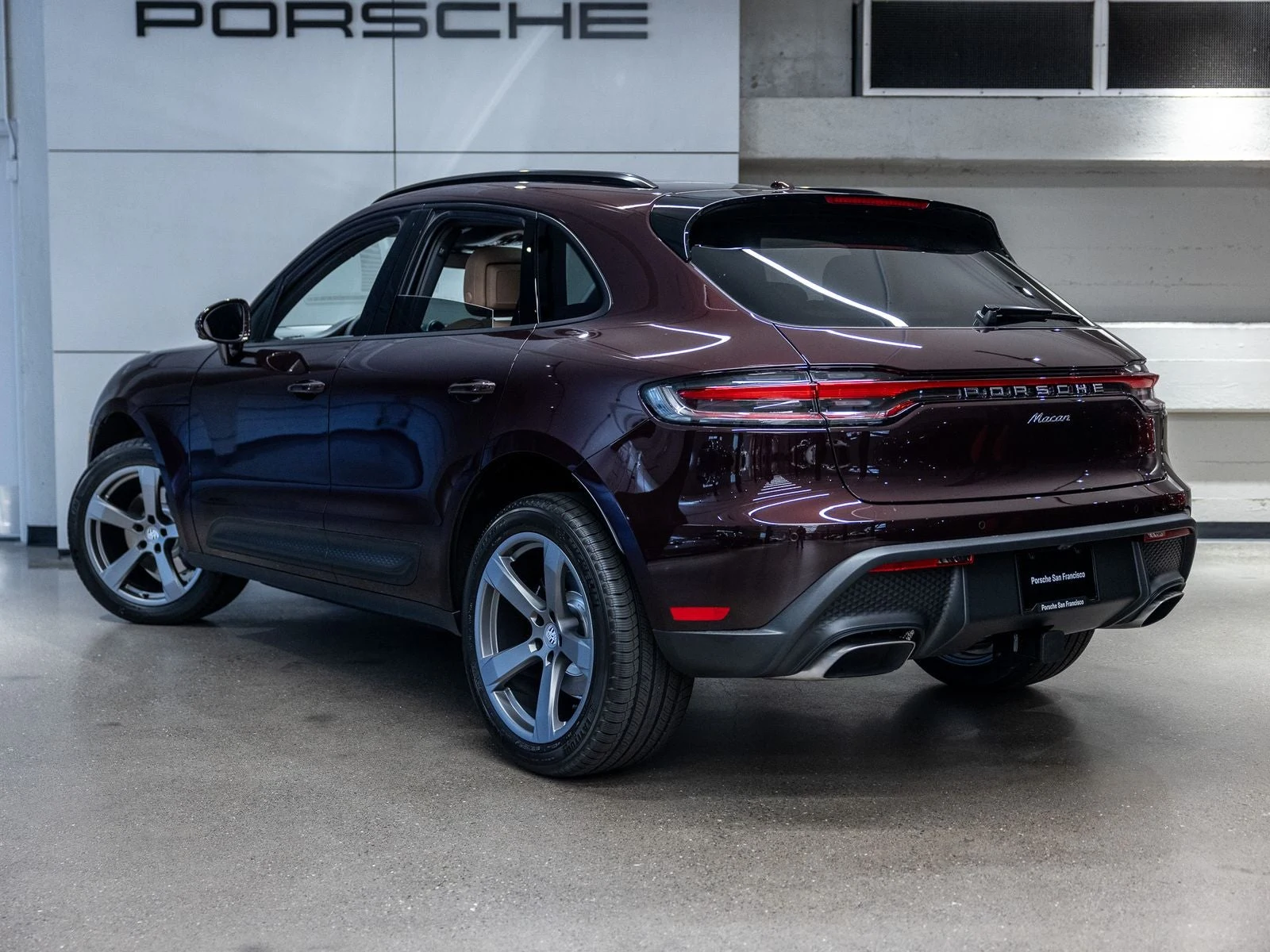 2026 Porsche Macan (95B), 3/20