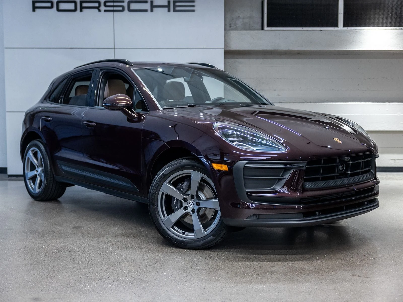 2026 Porsche Macan (95B), 10/20