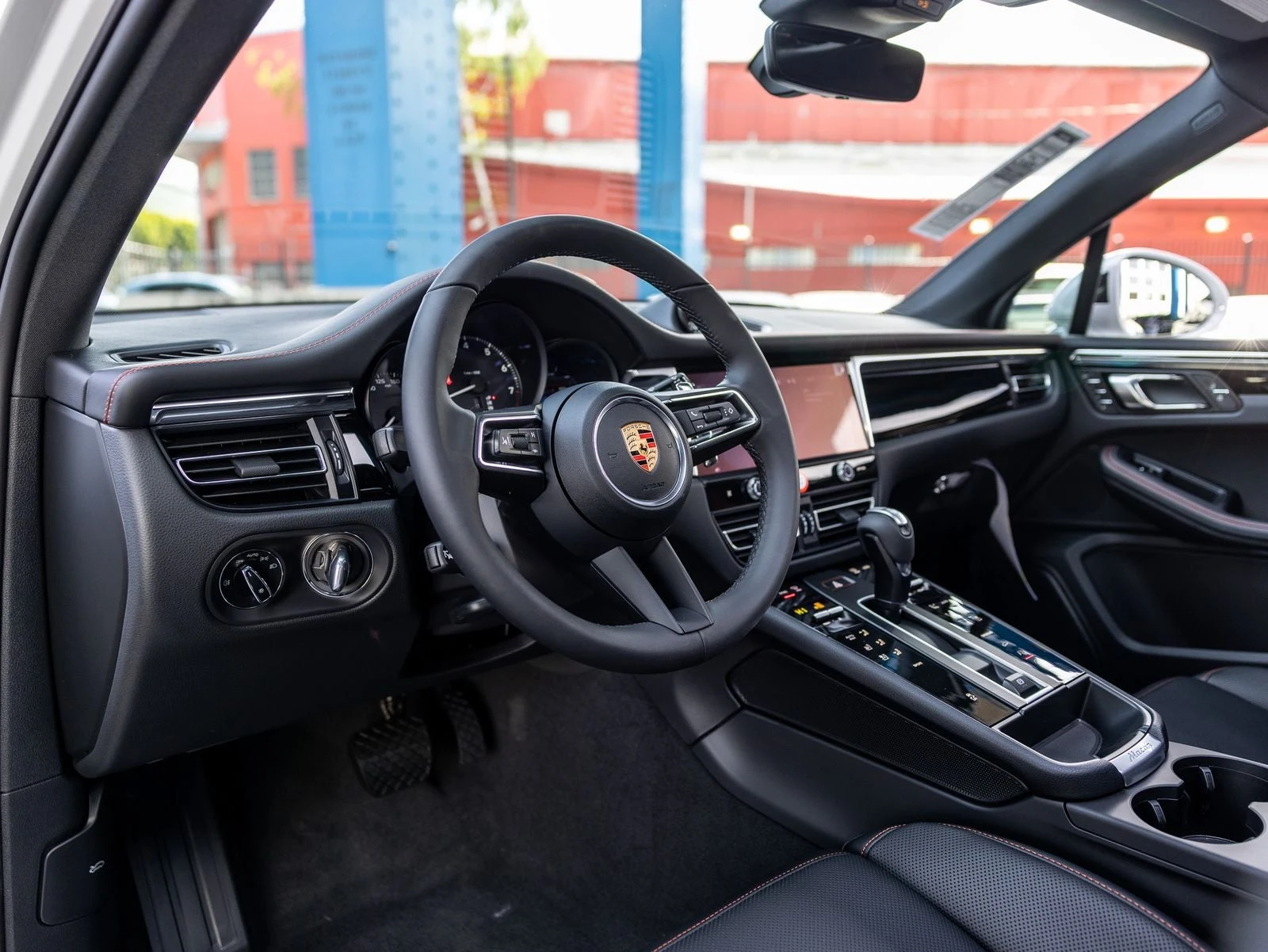 2026 Porsche Macan (95B), 4/20