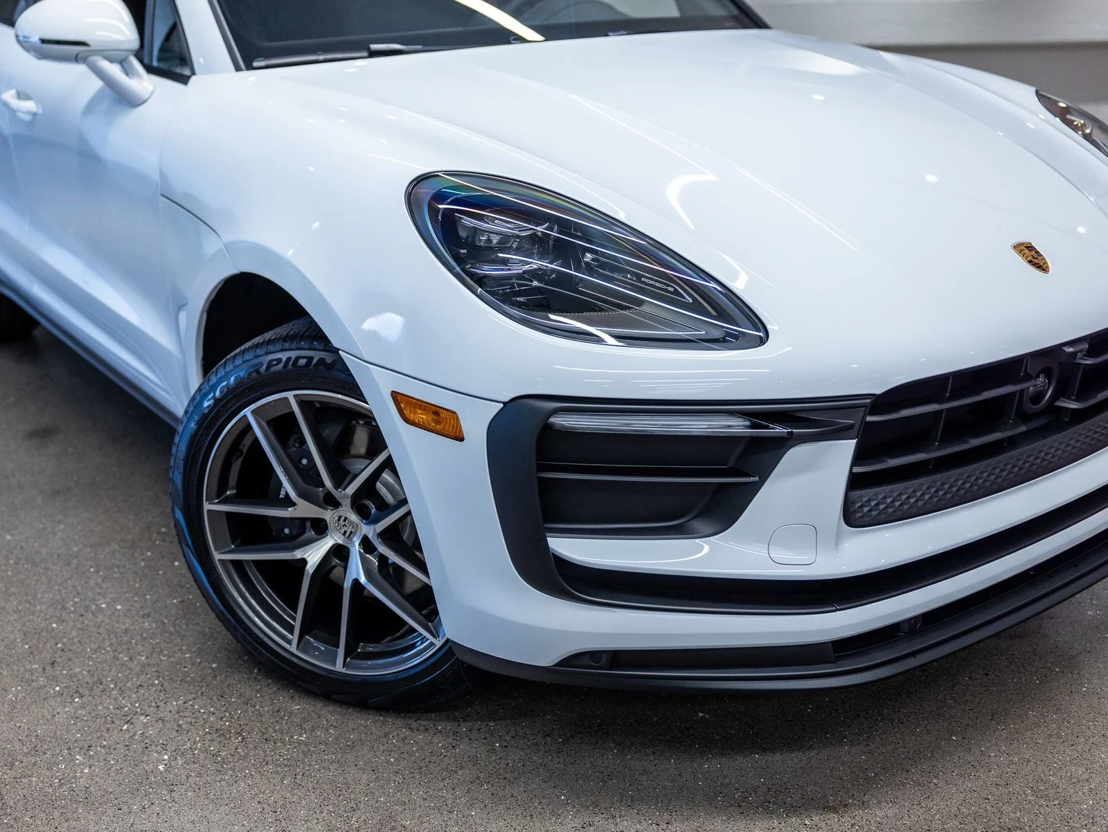 2026 Porsche Macan (95B), 17/20