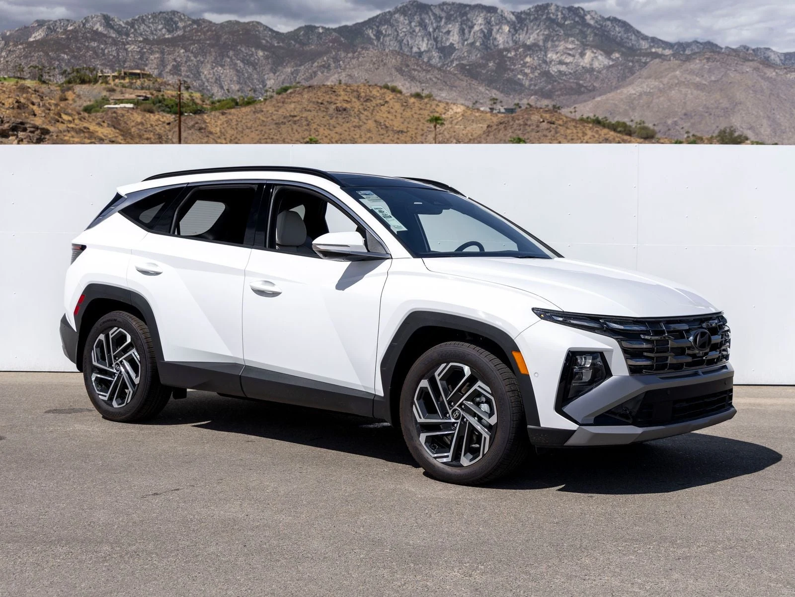 2026 Hyundai Tucson Limited (2025 Update), 8/20