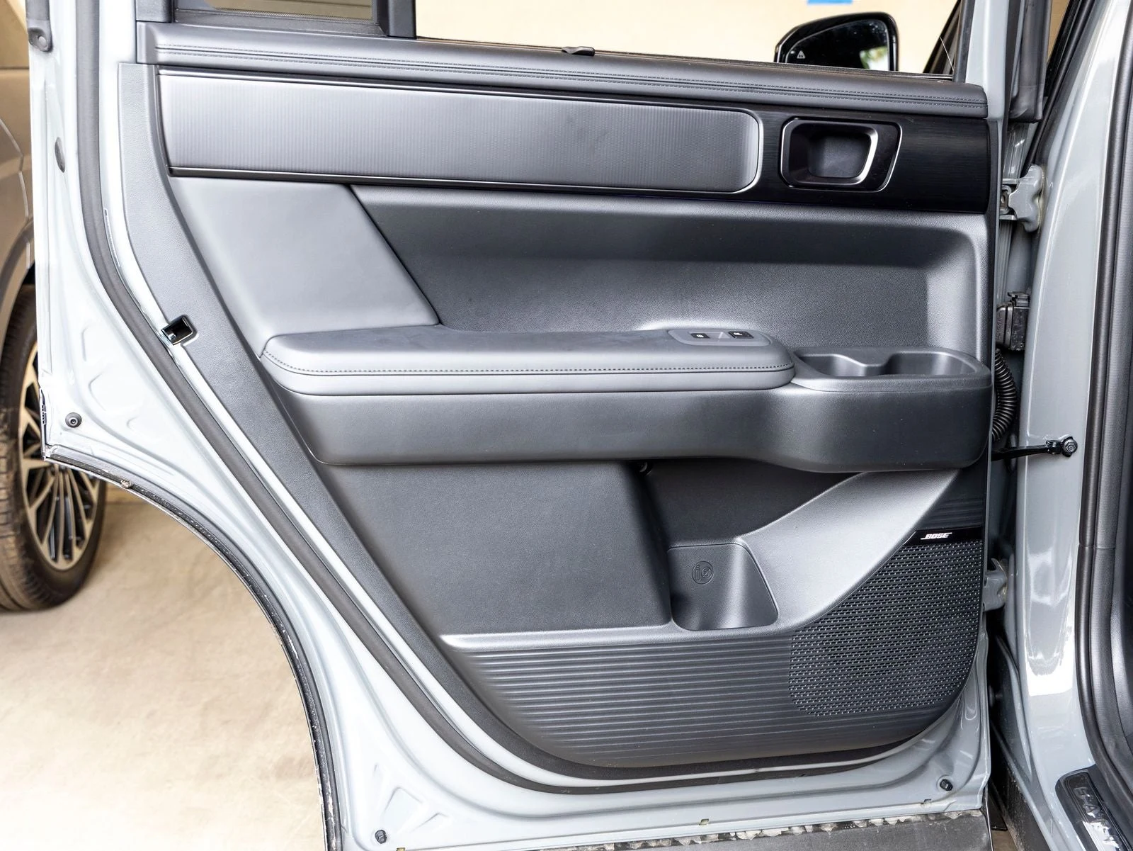 2026 Hyundai Santa Fe Hybrid Calligraphy (MX5), 20/20