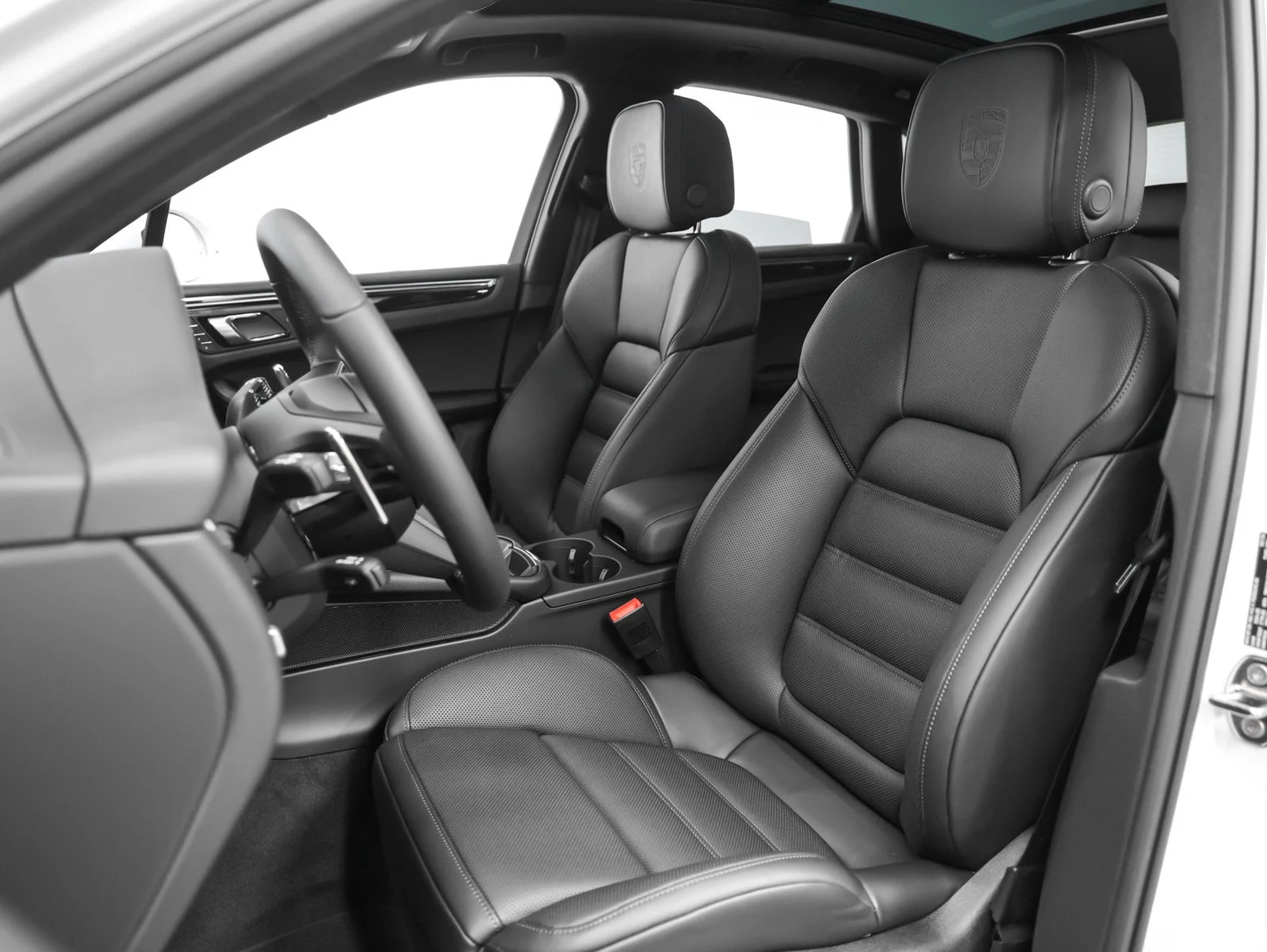2026 Porsche Macan (95B), 5/20