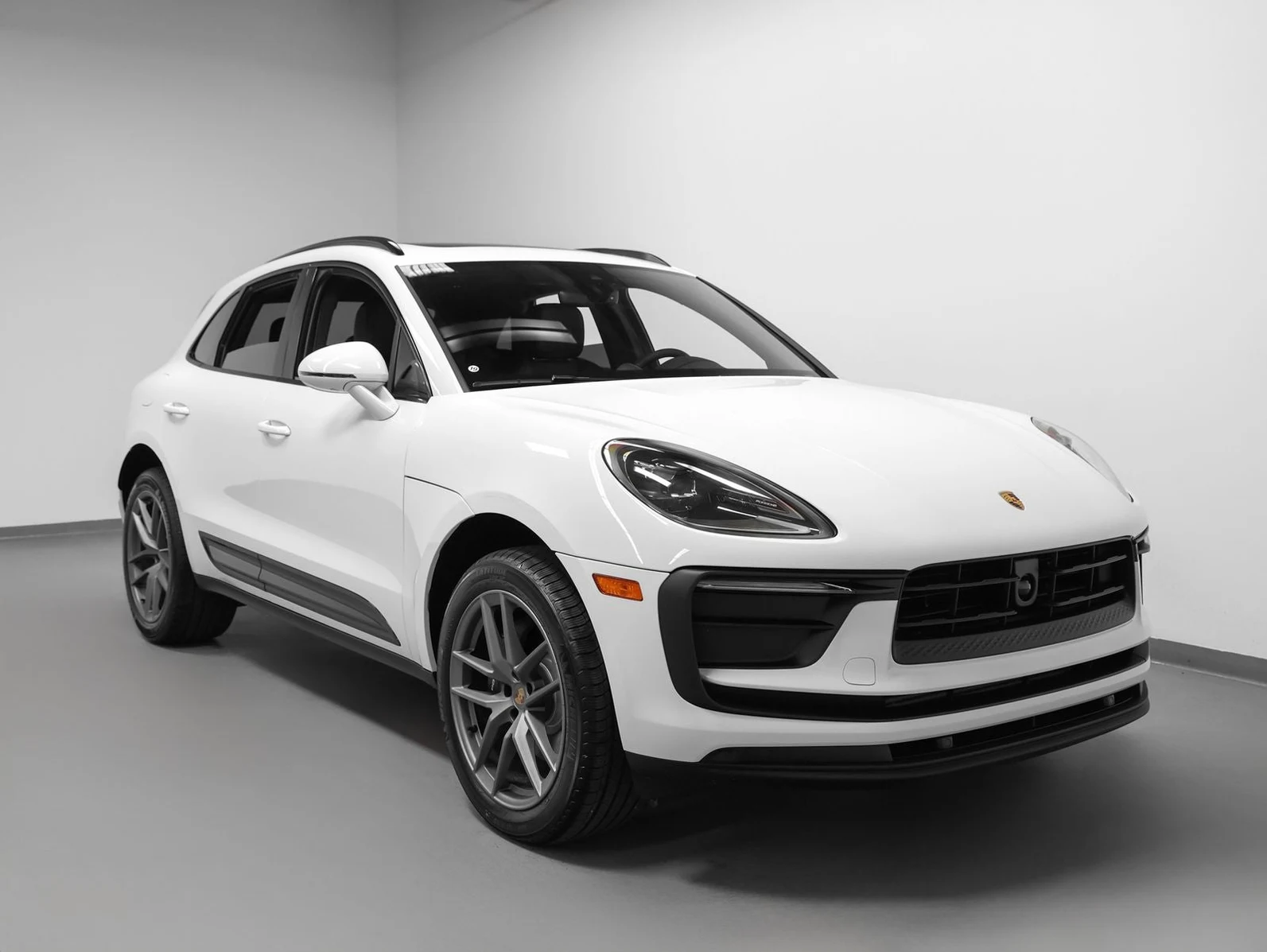 2026 Porsche Macan (95B), 9/20