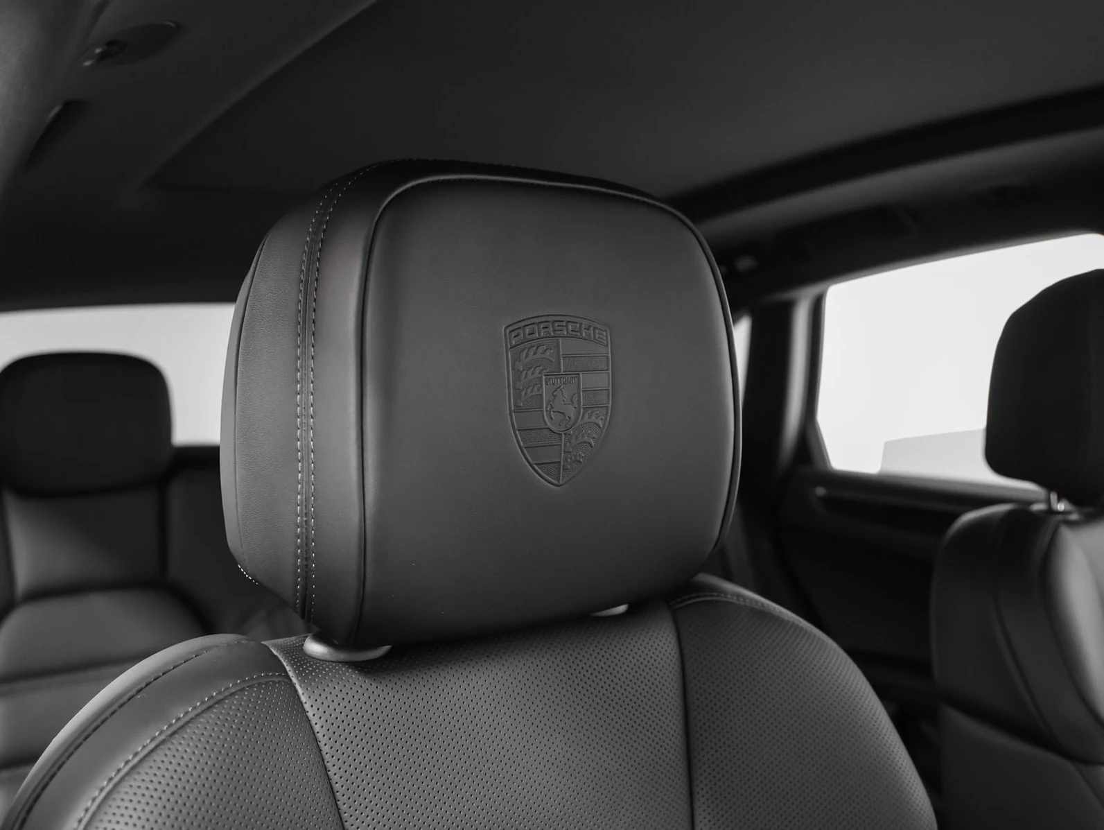 2026 Porsche Macan (95B), 20/20
