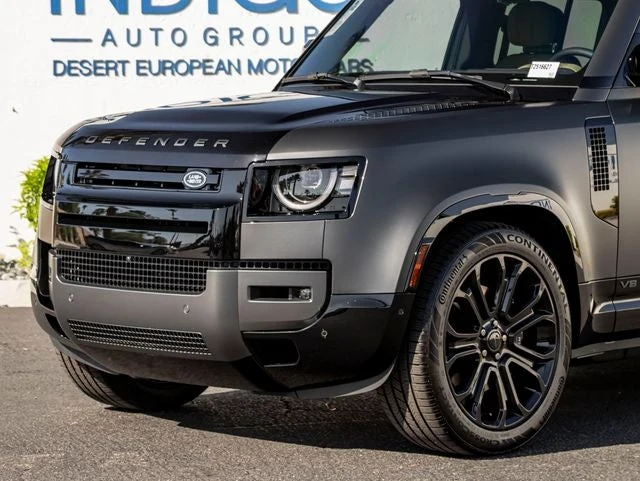 2026 Land Rover Defender 130 V8 (L663), 2/20