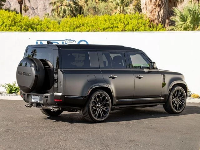 2026 Land Rover Defender 130 V8 (L663), 6/20