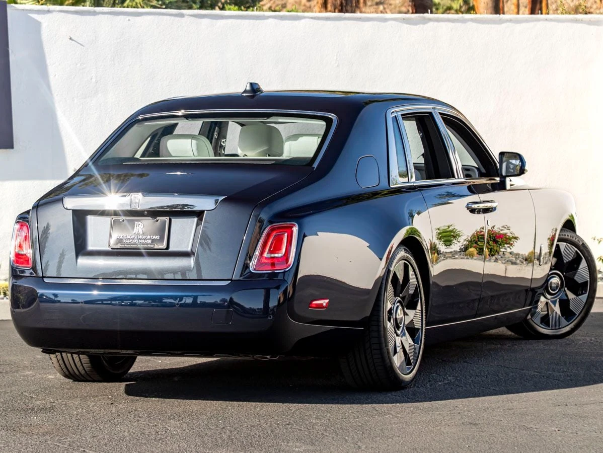 2026 Rolls-Royce Phantom VIII Series II, 2/20