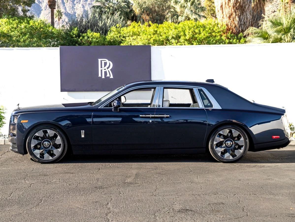 2026 Rolls-Royce Phantom VIII Series II, 3/20