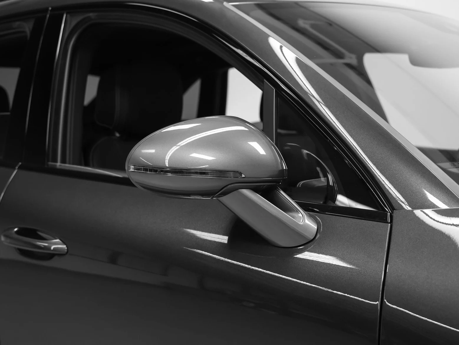 2026 Porsche Macan T (95B), 13/20