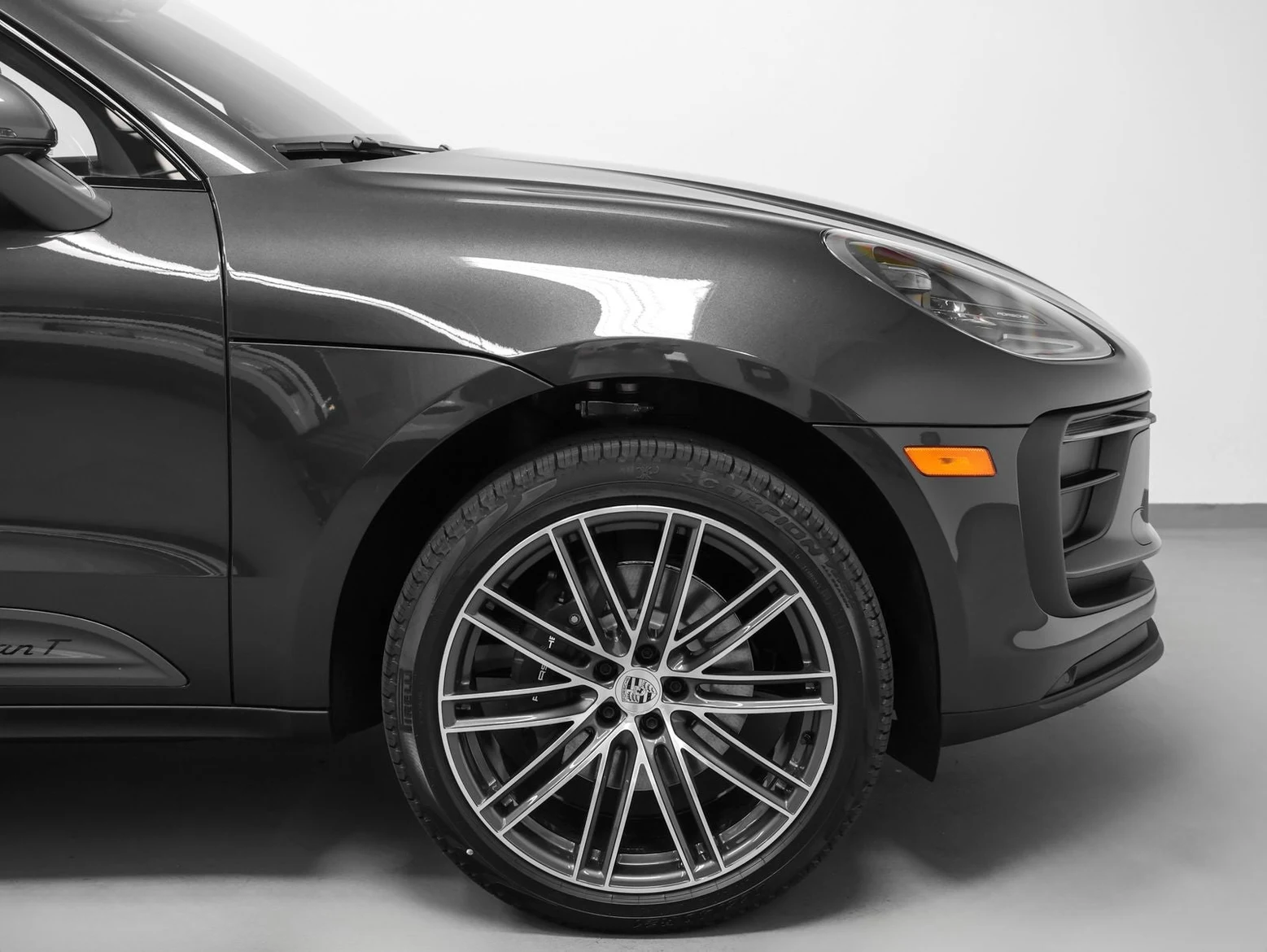 2026 Porsche Macan T (95B), 15/20
