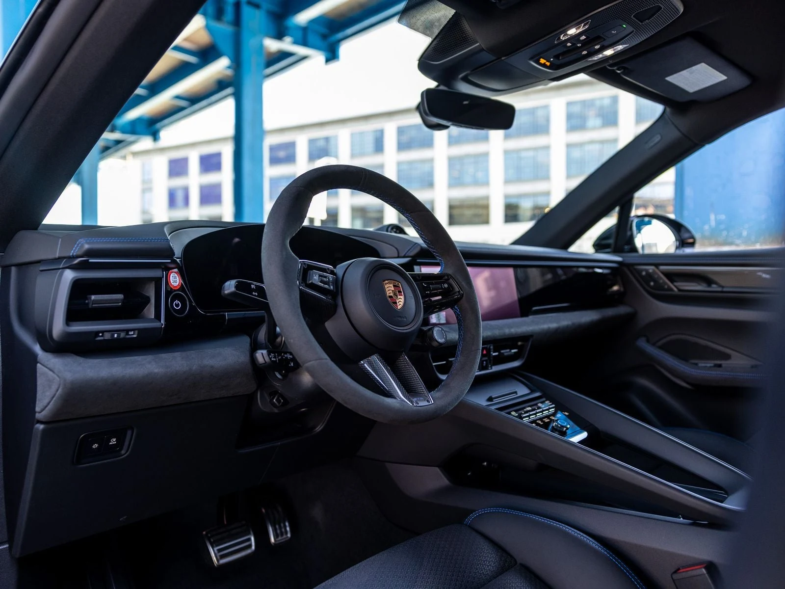 2026 Porsche Macan GTS Electric (XAB), 4/20