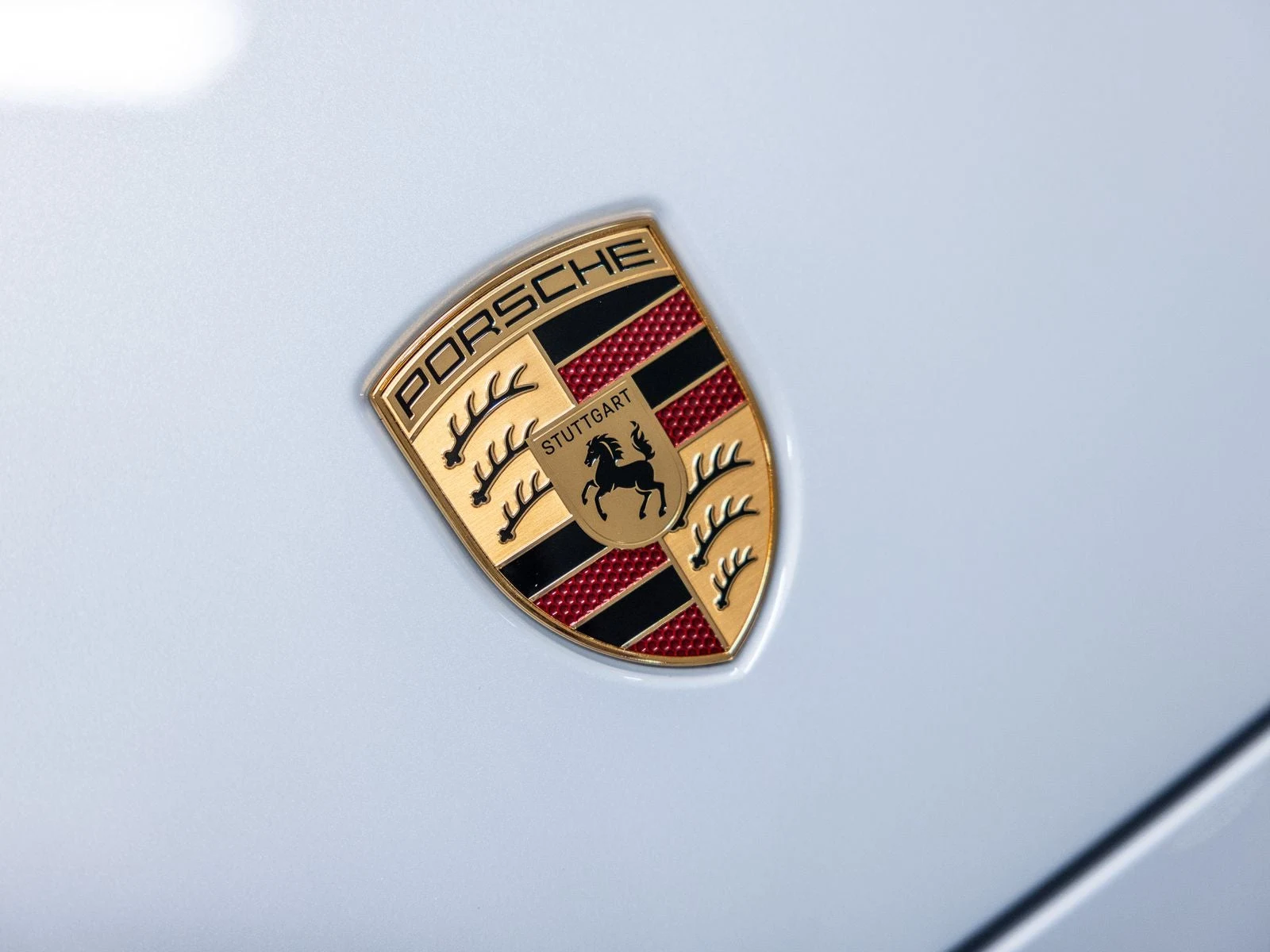 2026 Porsche Macan GTS Electric (XAB), 18/20