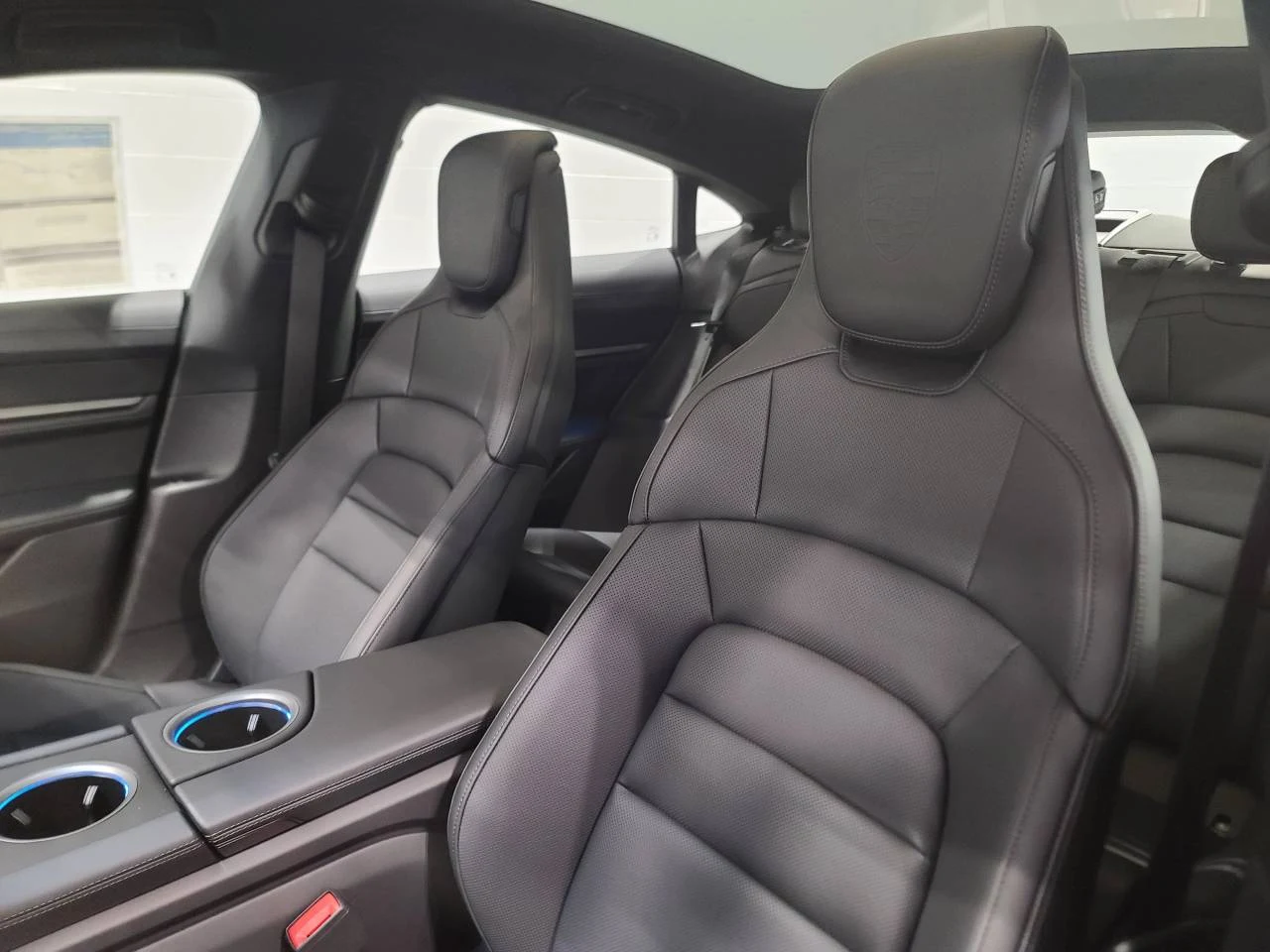 2026 Porsche Taycan 4 Black Edition (2025 Update), 5/20