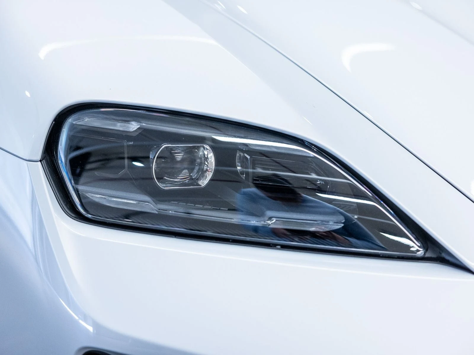 2026 Porsche Taycan Sedan (2025 Update), 12/20