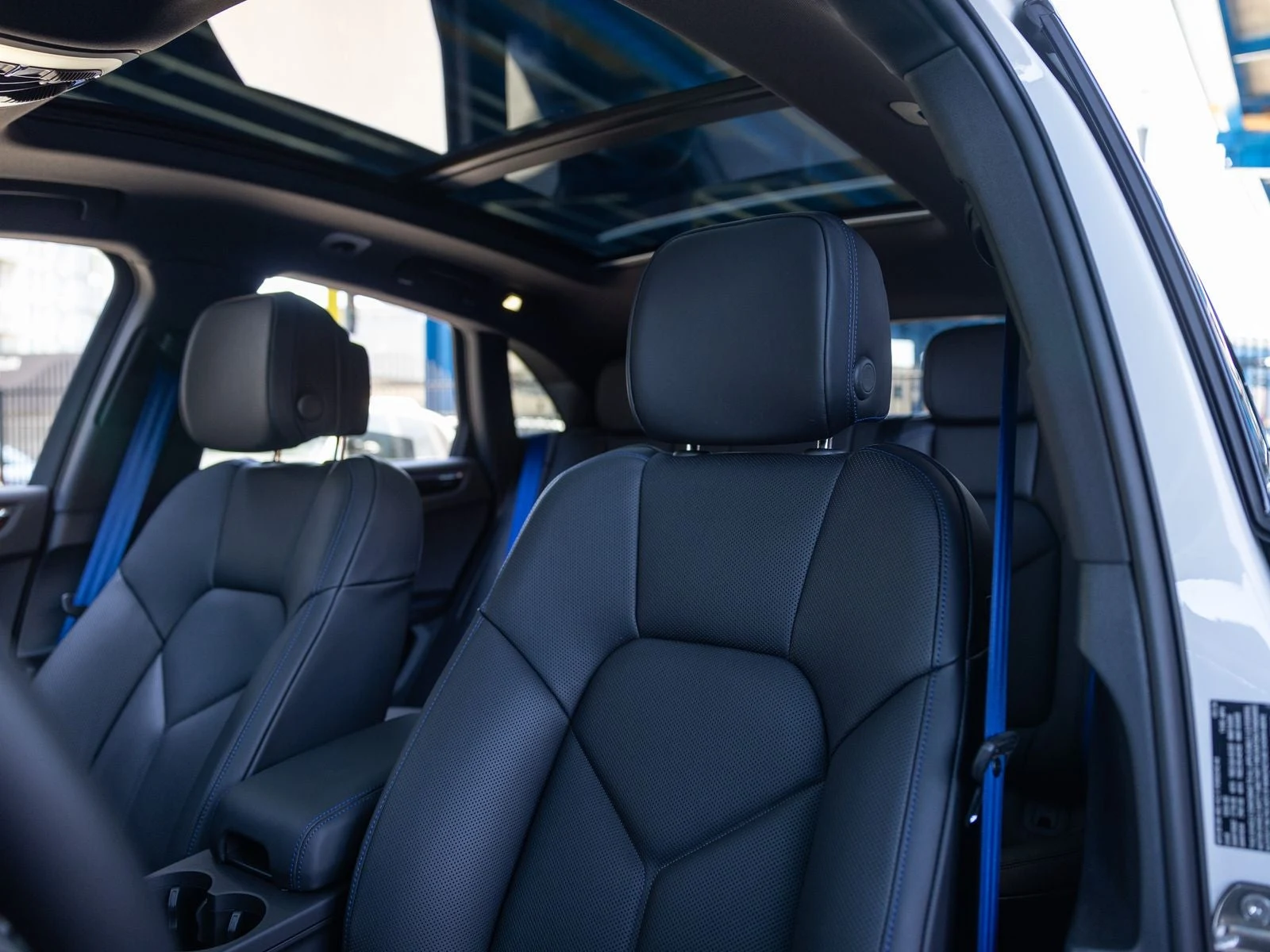 2026 Porsche Macan (95B), 5/20