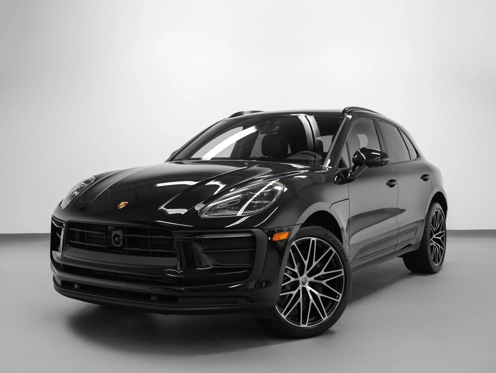 Porsche Macan (95B) · Jet Black Metallic · Indigo Auto Group