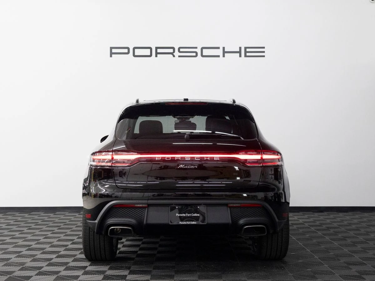 2026 Porsche Macan (95B), 6/20
