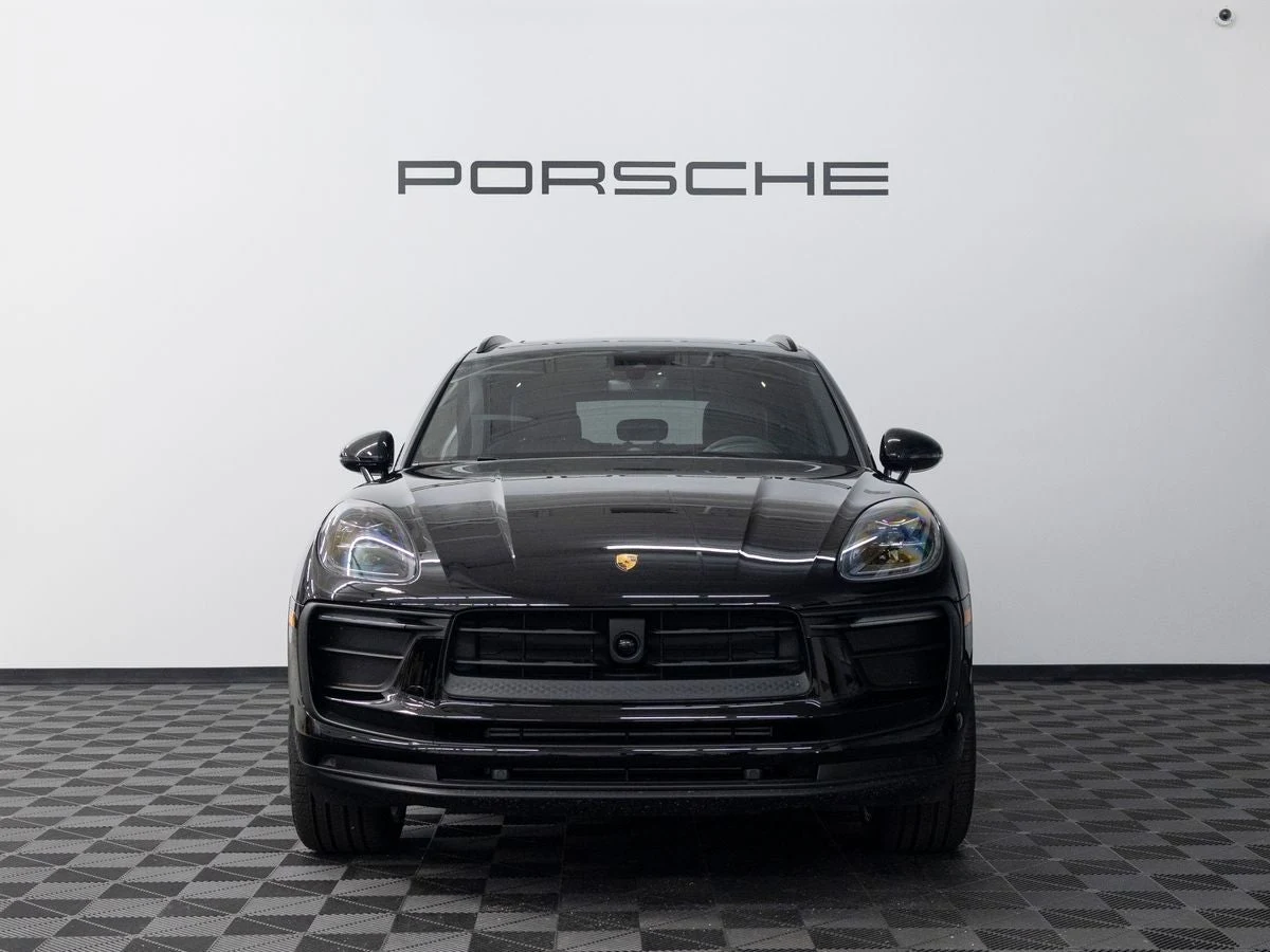 2026 Porsche Macan (95B), 10/20