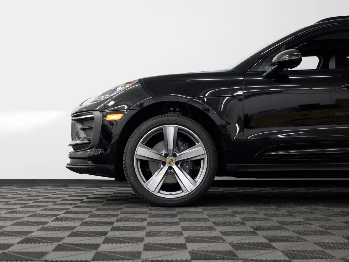 2026 Porsche Macan (95B), 11/20