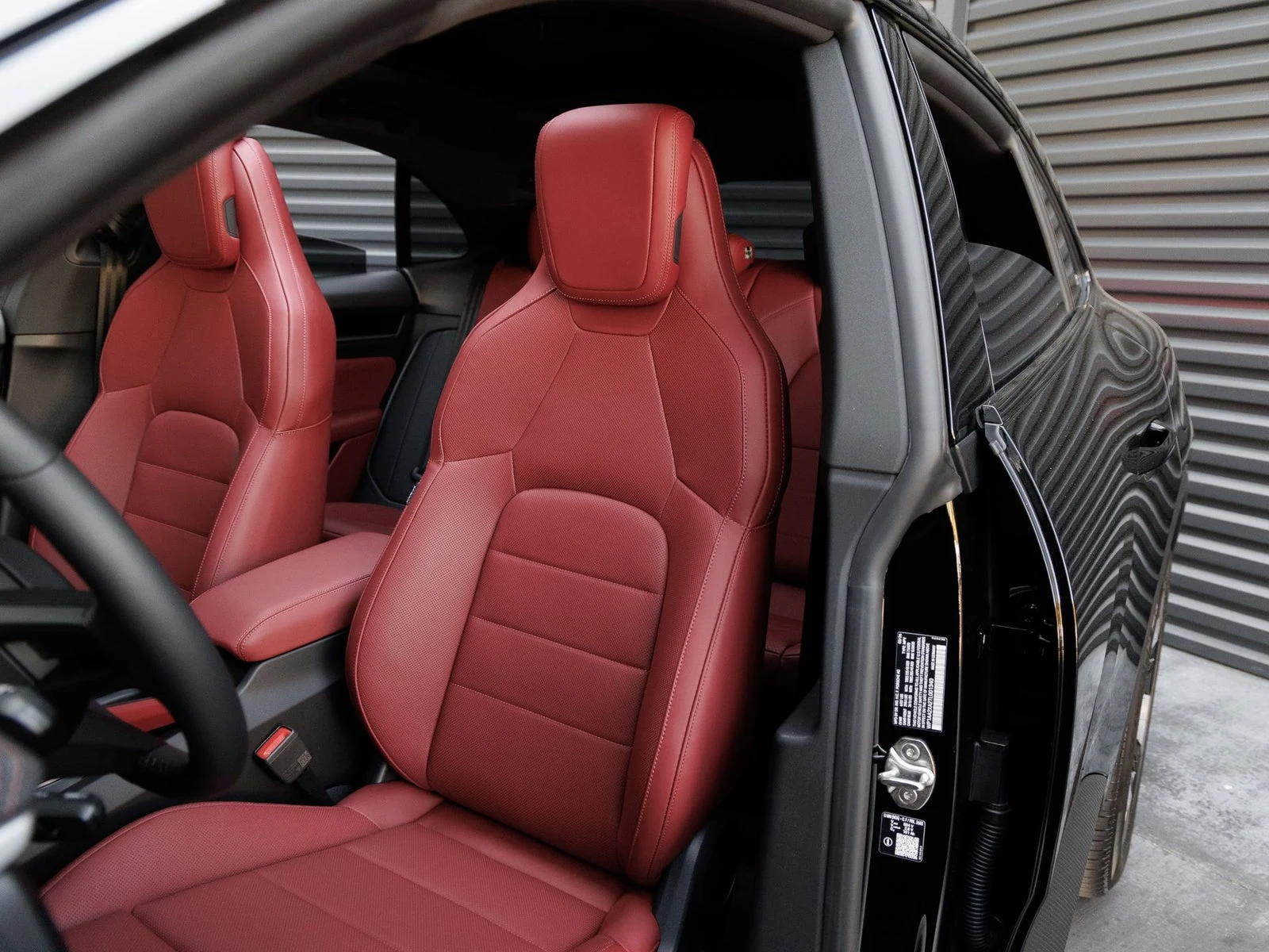 2026 Porsche Macan 4 Electric (XAB), 5/20