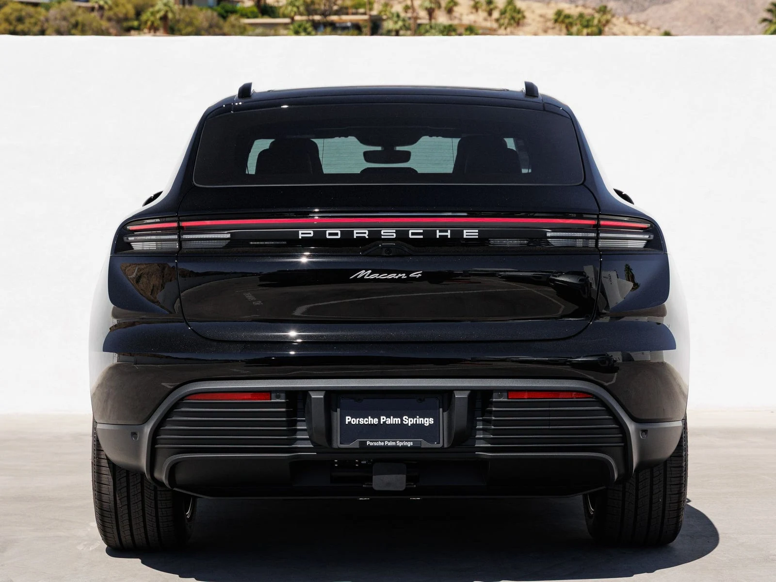 2026 Porsche Macan 4 Electric (XAB), 6/20