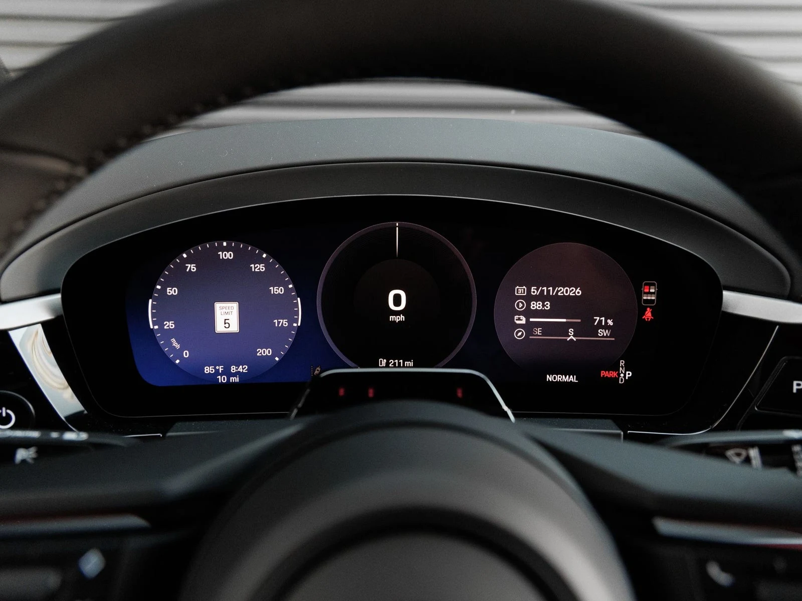 2026 Porsche Macan 4 Electric (XAB), 18/20