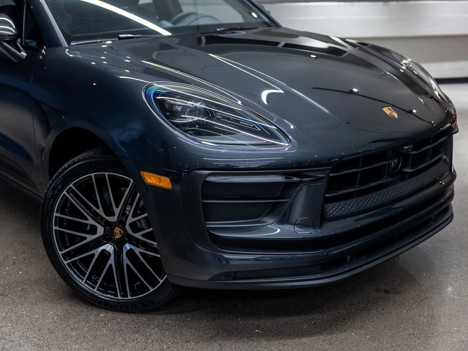 2026 Porsche Macan (95B), 17/20