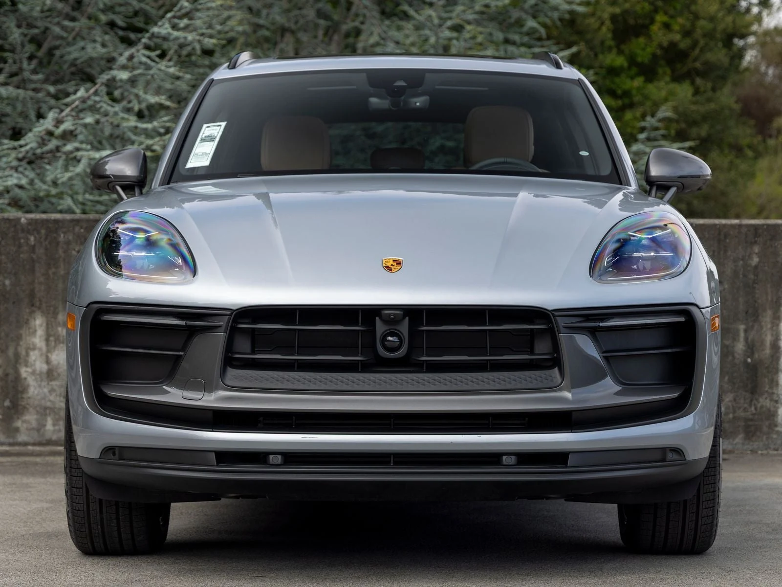 2026 Porsche Macan T (95B), 8/20