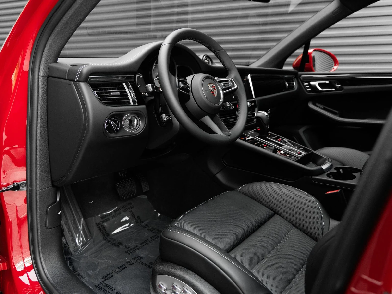 2026 Porsche Macan S (95B), 4/20