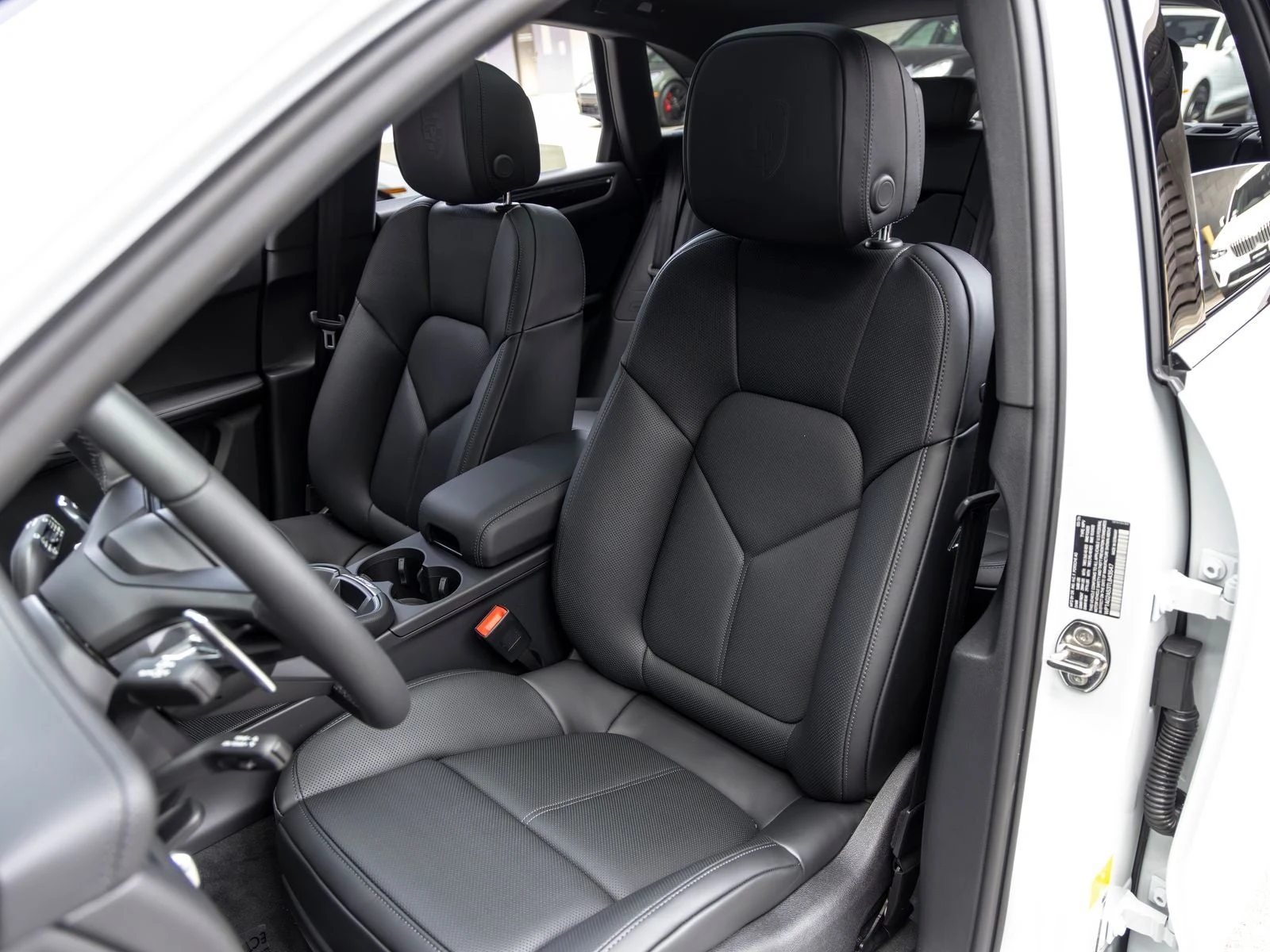 2026 Porsche Macan S (95B), 5/20