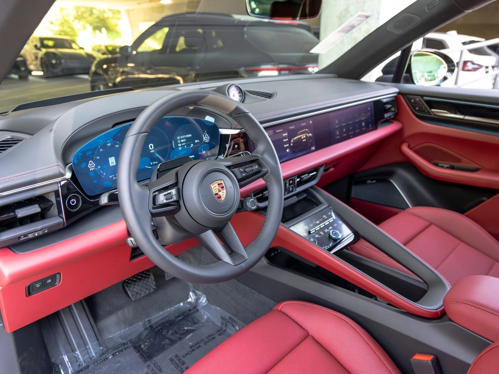 2026 Porsche Macan 4 Electric (XAB), 4/20
