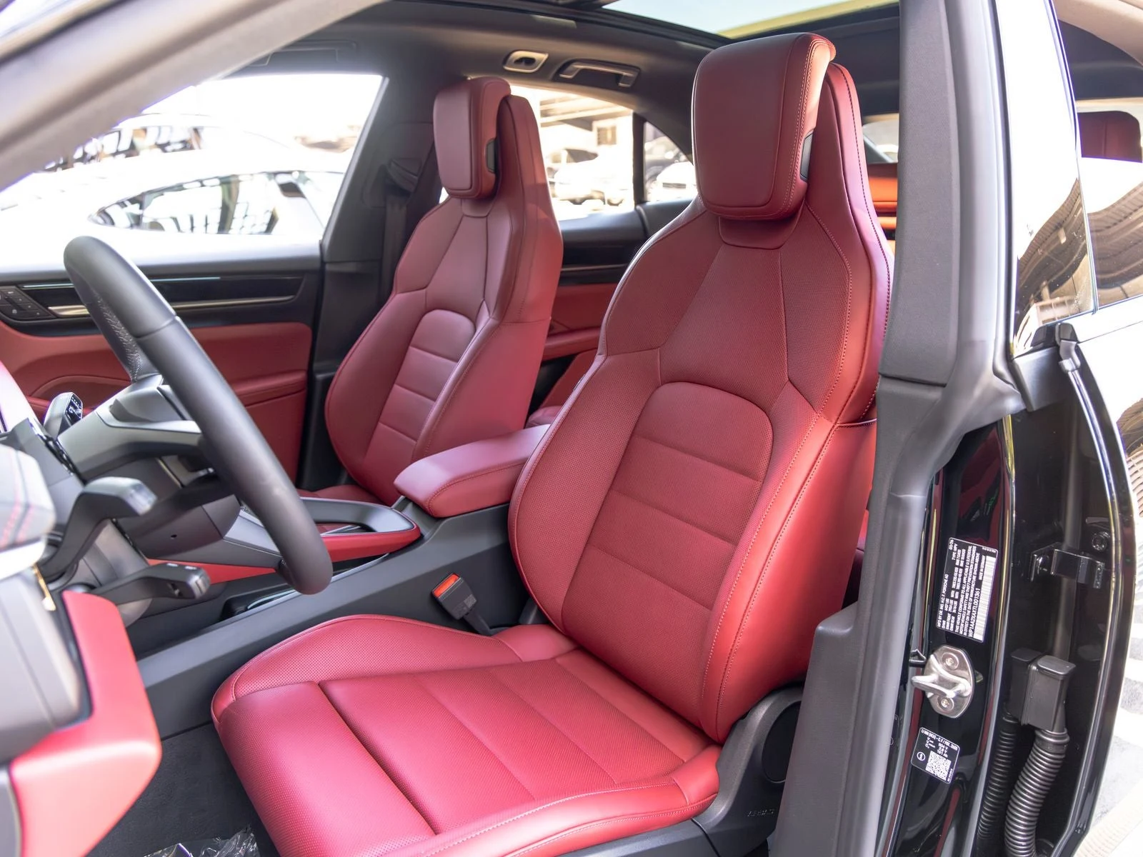 2026 Porsche Macan 4 Electric (XAB), 5/20