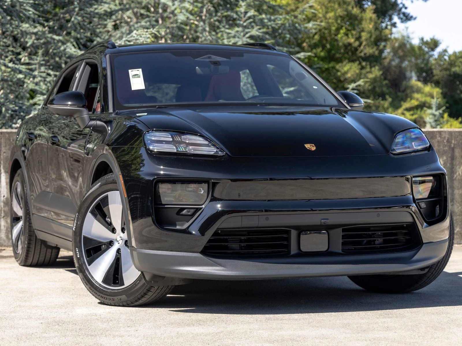 2026 Porsche Macan 4 Electric (XAB), 6/20