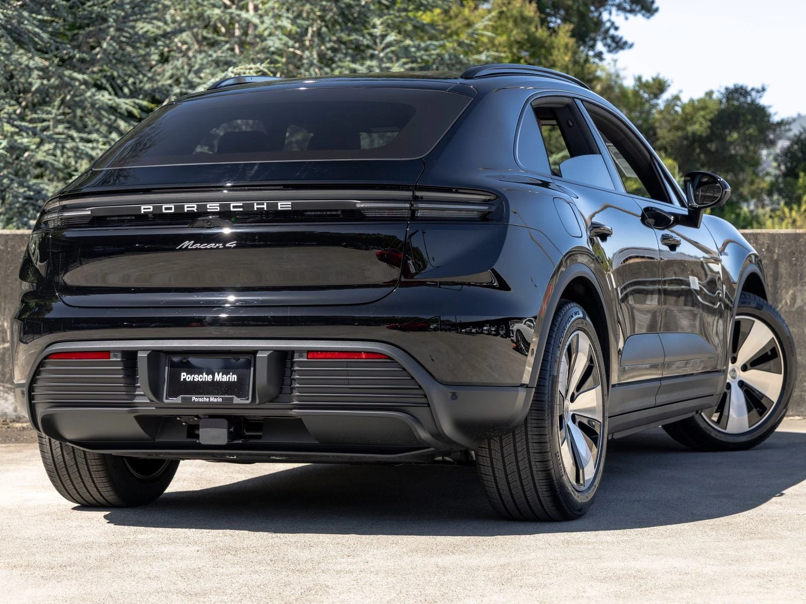 2026 Porsche Macan 4 Electric (XAB), 11/20