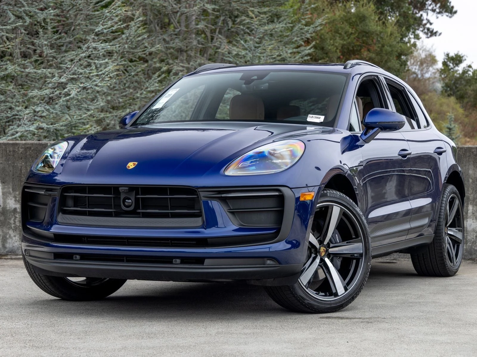 Porsche Macan (95B) · Gentian Blue Metallic · Indigo Auto Group