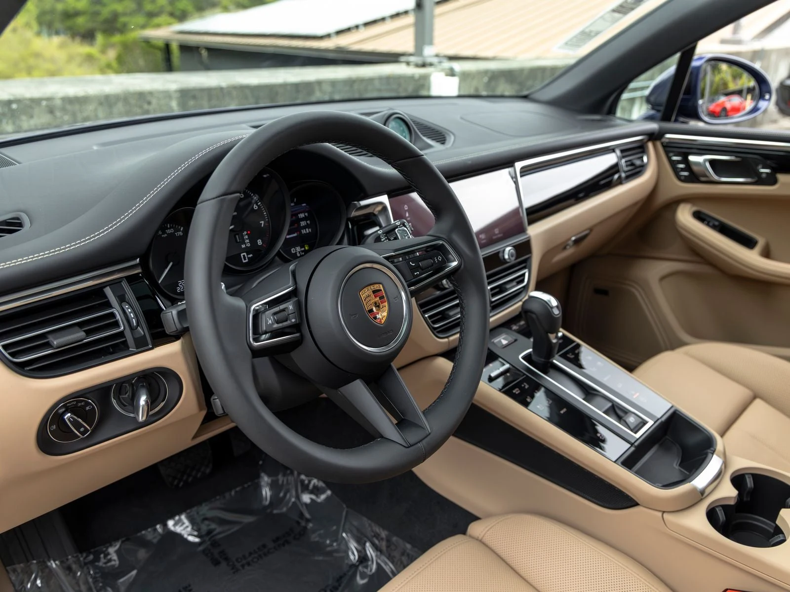2026 Porsche Macan (95B), 4/20