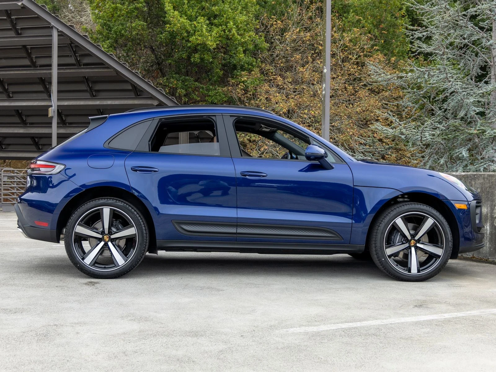 2026 Porsche Macan (95B), 12/20