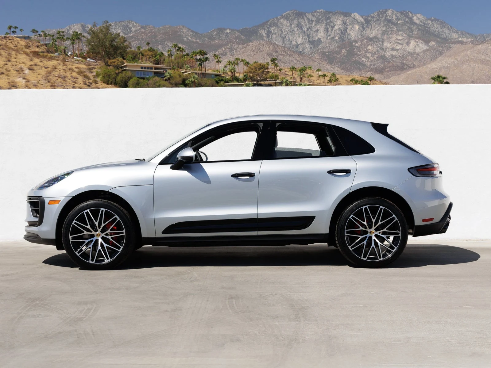 2026 Porsche Macan S (95B), 2/20