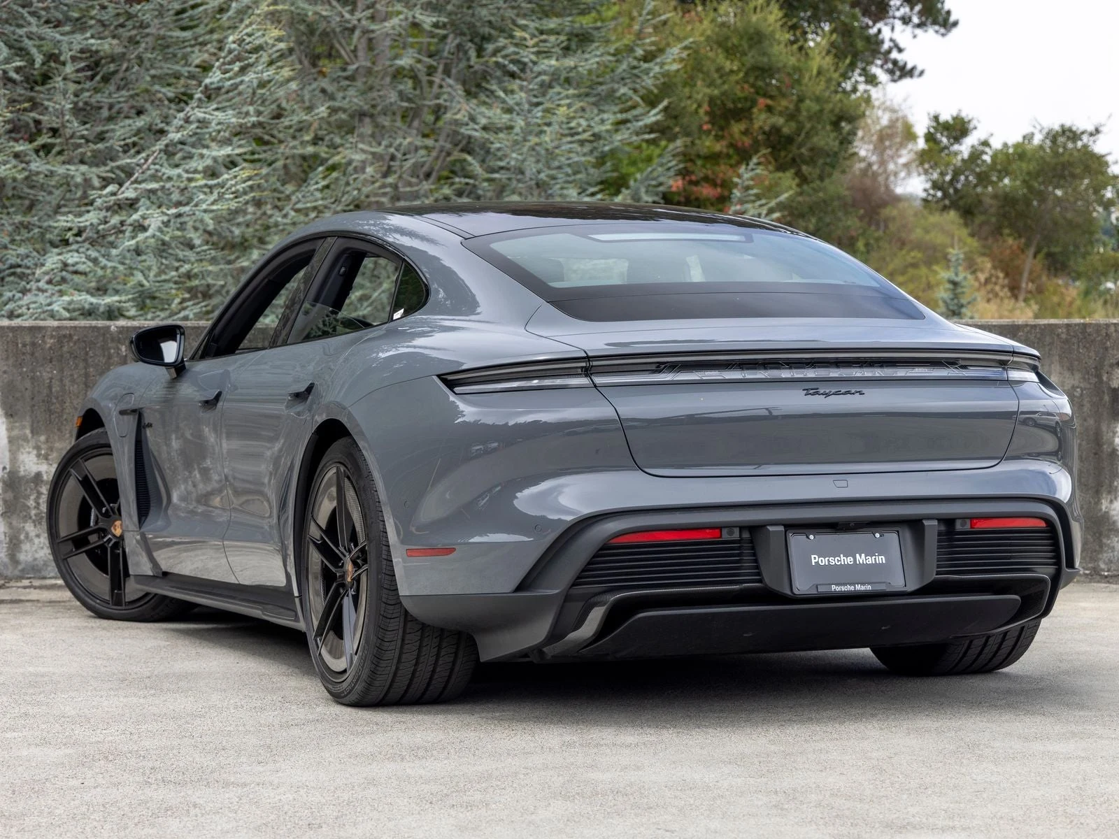 2026 Porsche Taycan Black Edition (2025 Update), 3/20