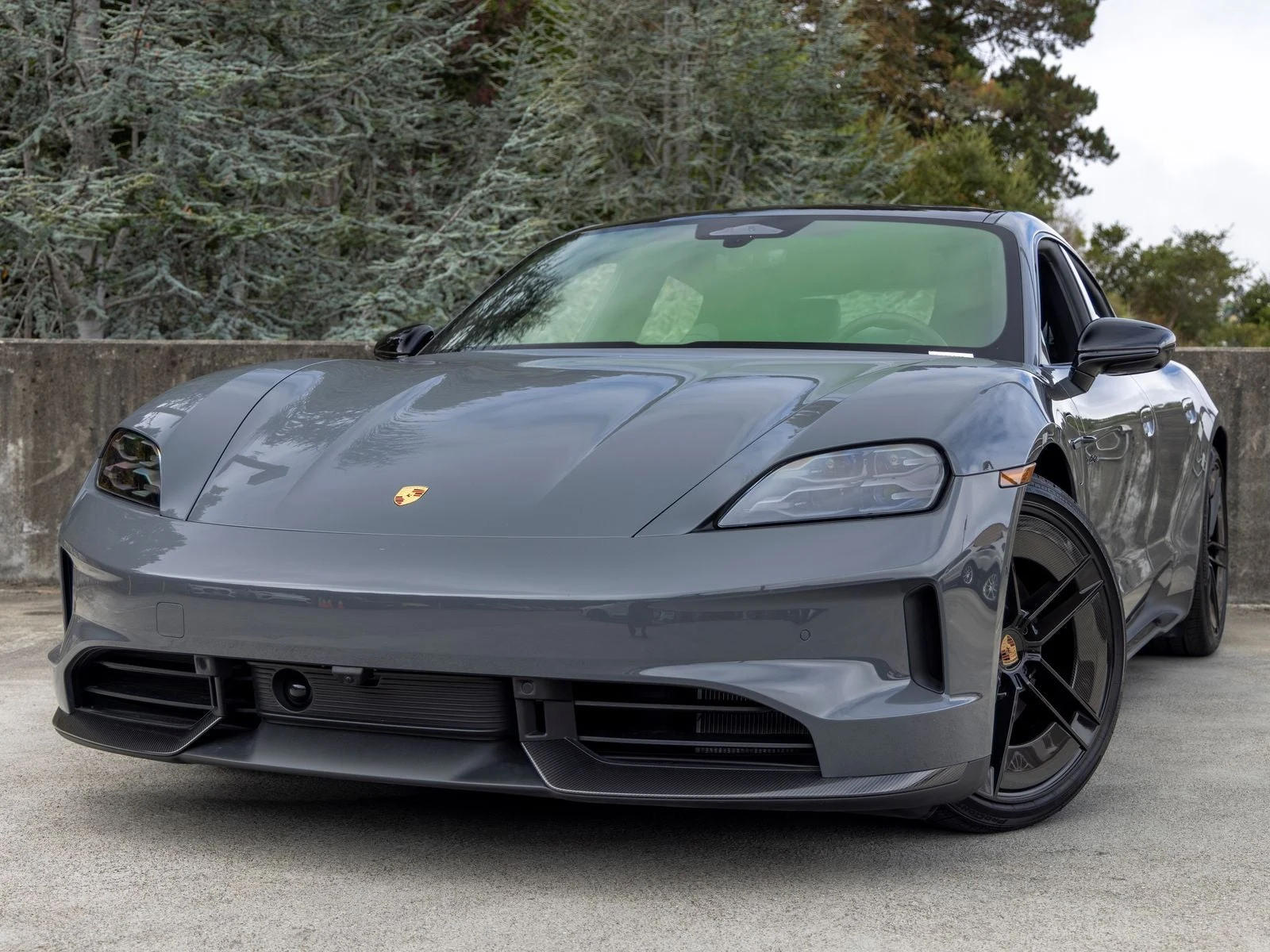 2026 Porsche Taycan Black Edition (2025 Update), 7/20