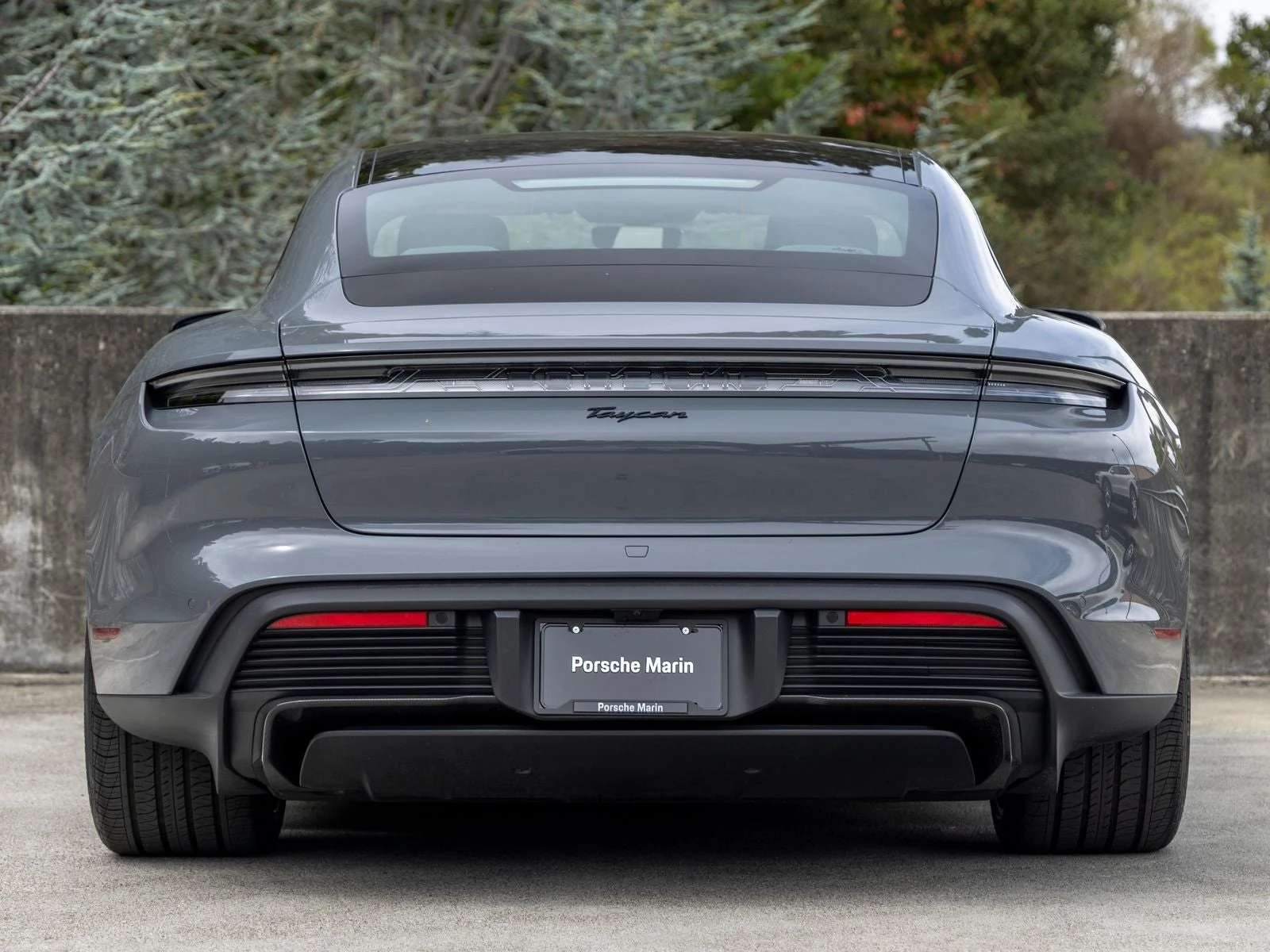2026 Porsche Taycan Black Edition (2025 Update), 10/20