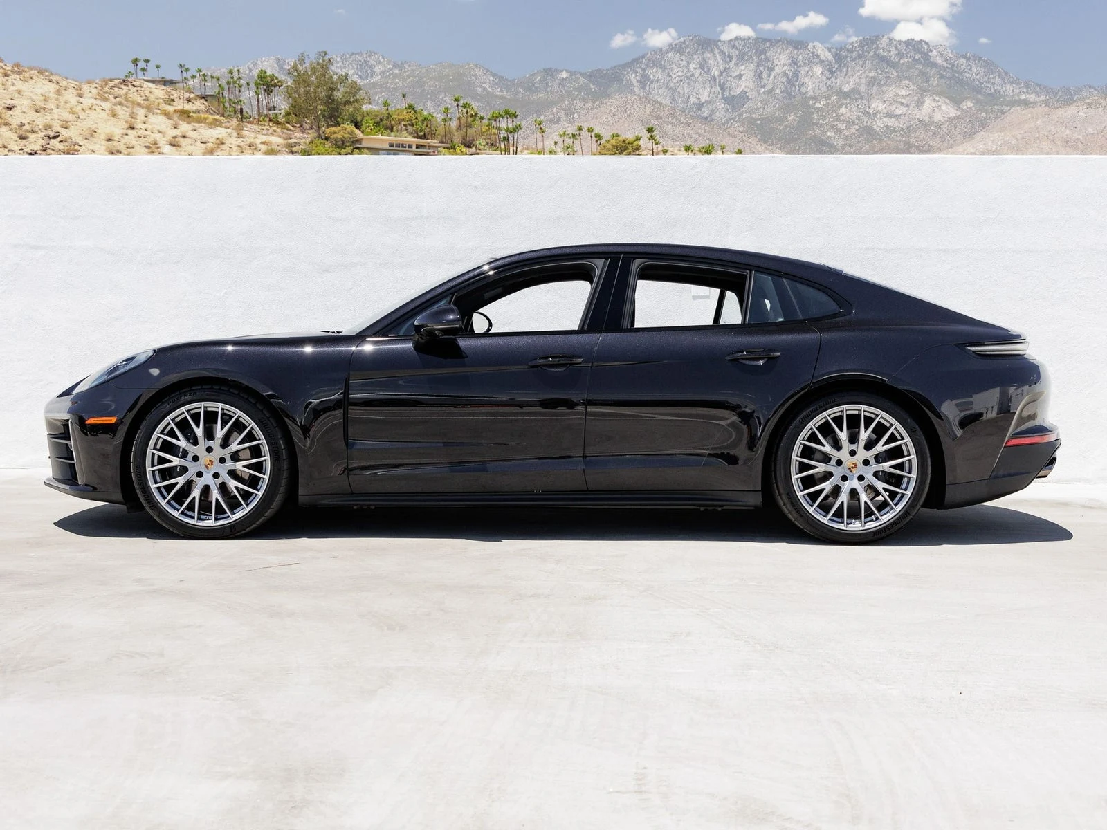 2026 Porsche Panamera (976), 2/20
