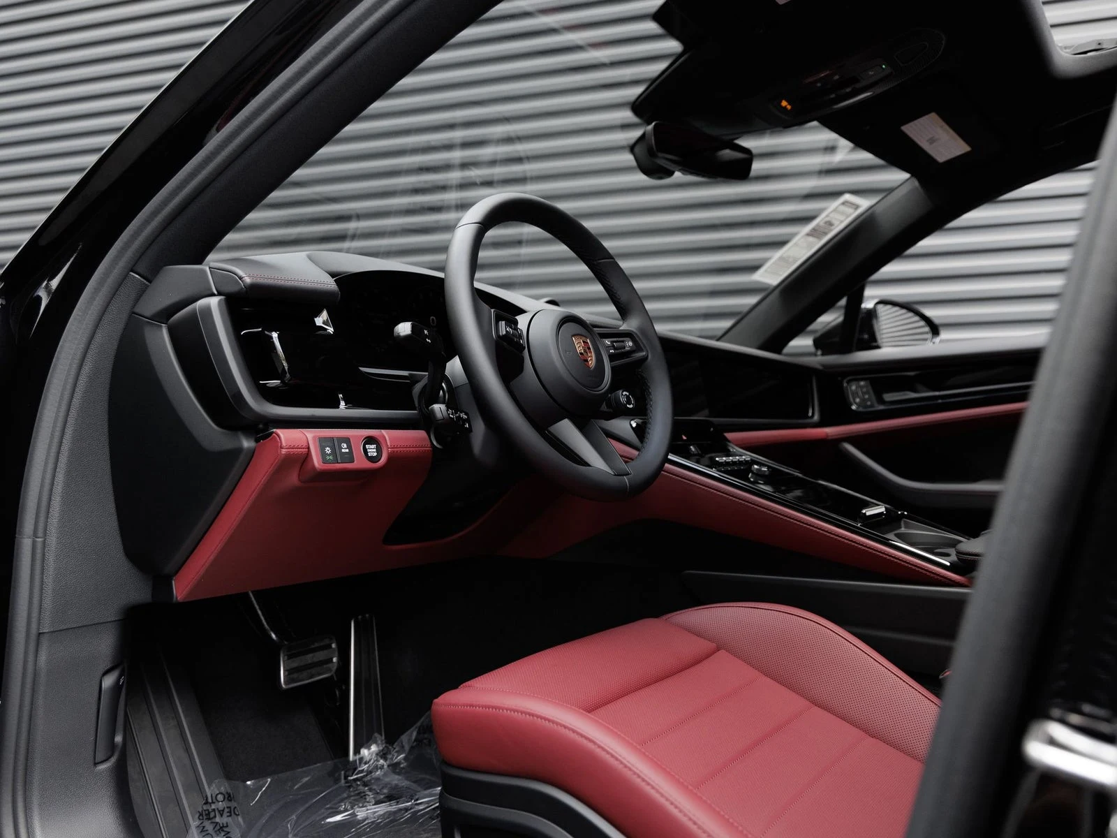 2026 Porsche Panamera (976), 4/20