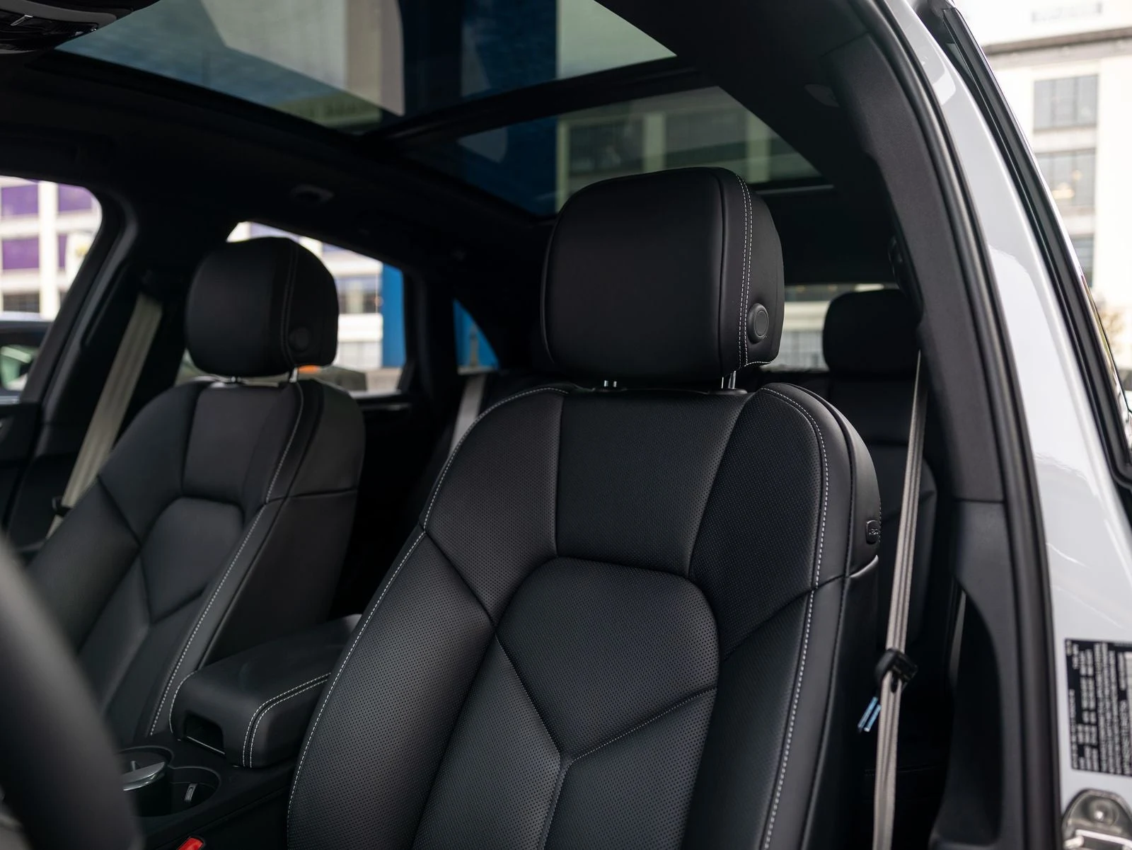 2026 Porsche Macan S (95B), 5/20